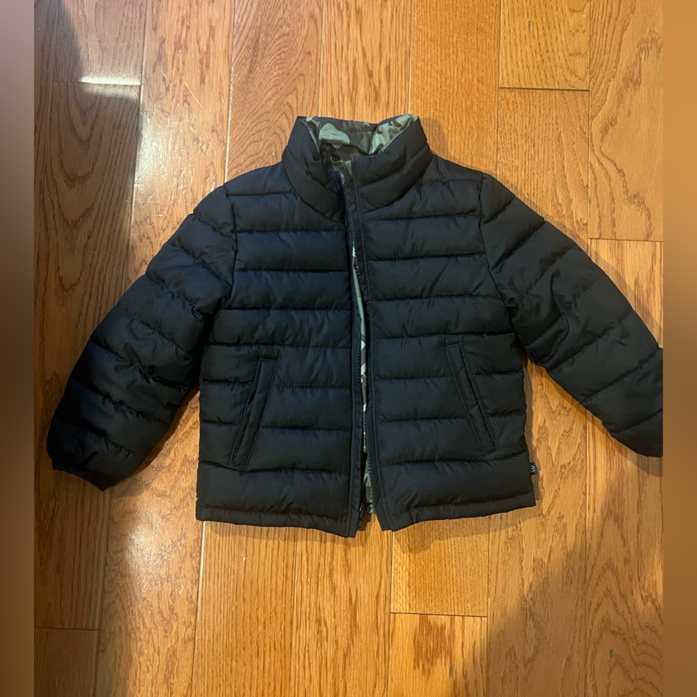 GAP Reversable Black and Green Dinosaurs Puffer Jacket